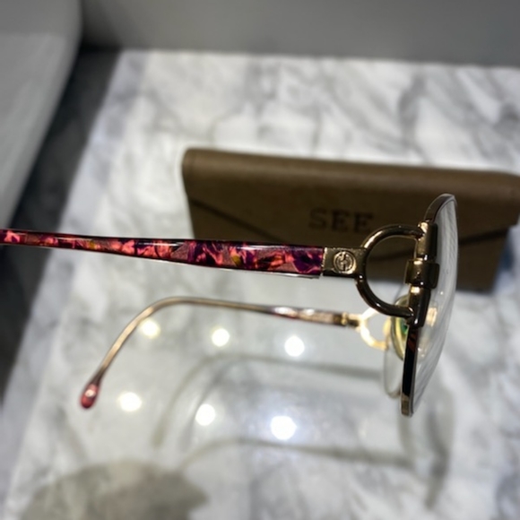 Gucci prescription glasses - Picture 3 of 7
